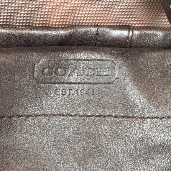 brown mint condition coach leather bag - Picture 2 of 7